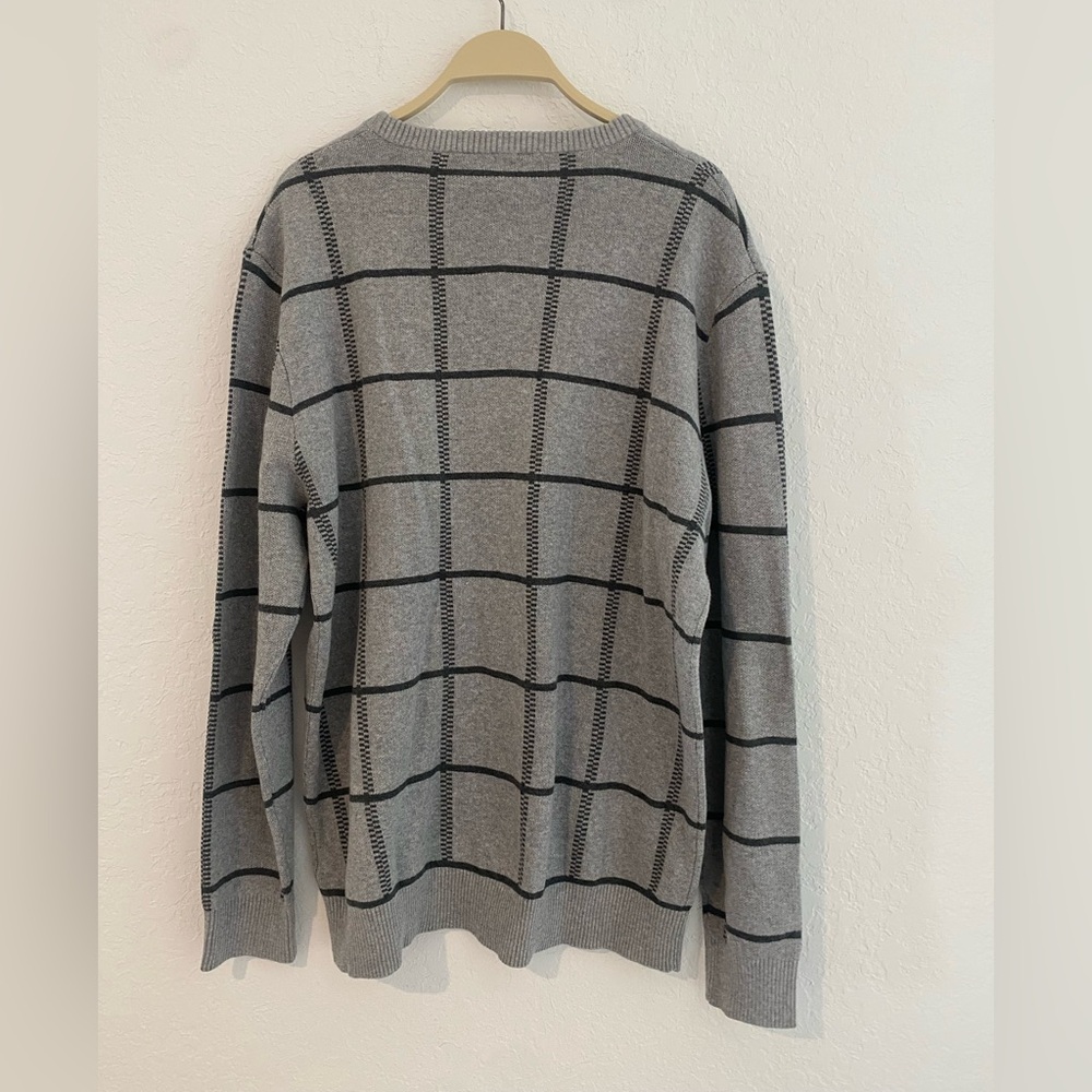 Gray Checkered Sweater - Picture 2 of 4
